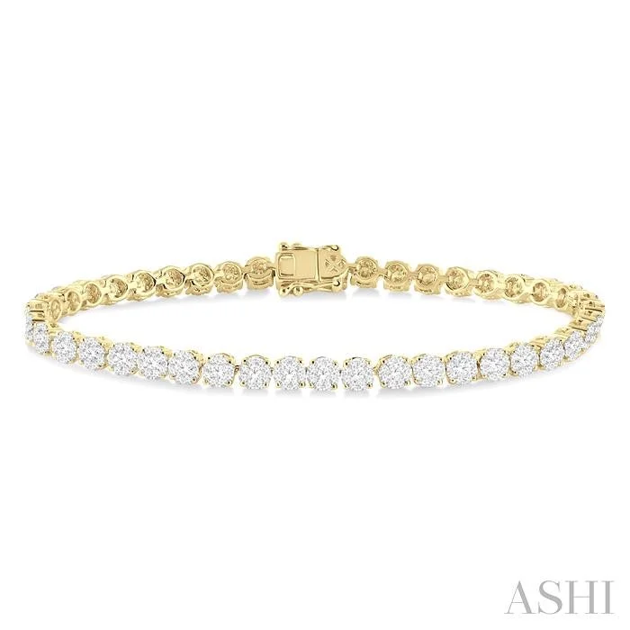 Baroque pearl bangles-LOVEBRIGHT ESSENTIAL DIAMOND TENNIS BRACELET