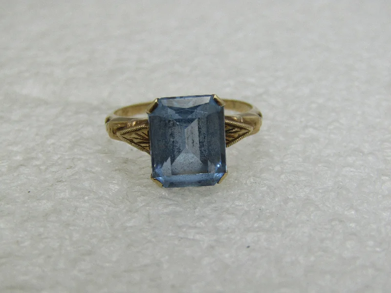 Petal design rings-Vintage 10kt Blue Topaz Princess Cut Ring, Art Deco, Sz. 7, 3CTW