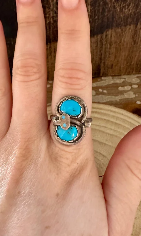 Linen cord rings-EFFIE ZUNI TURQUOISE and Silver Ring • Size 7 1/2