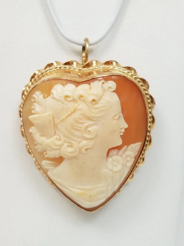 Flow style brooch-Vintage 14k Yellow Gold Shell Cameo Heart Pendant/Brooch