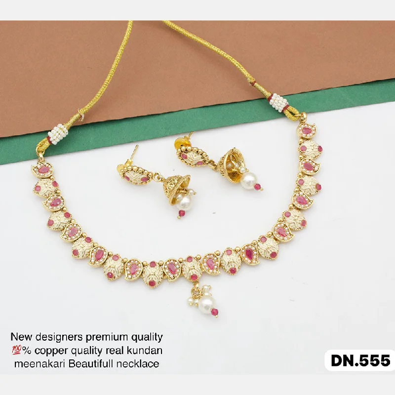 Light filigree necklaces-Manisha Jewellery Gold Plated Pota Stone Necklace Set