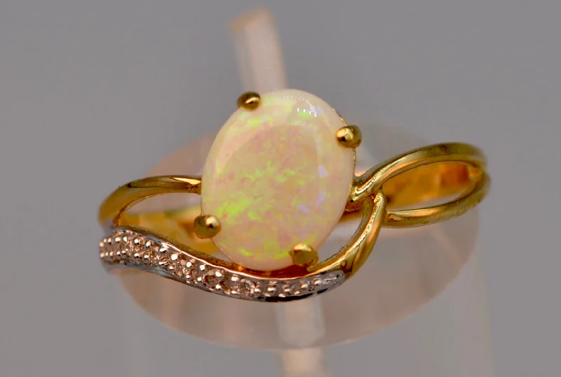 Owl motif rings-14K yellow gold Opal ring with diamonds