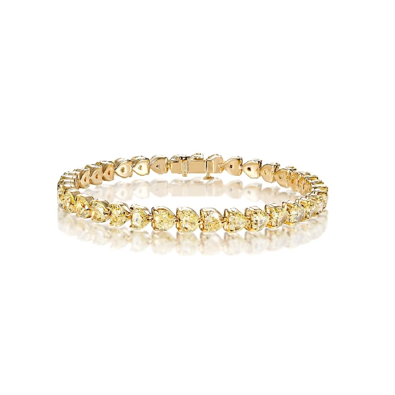 Java tile bangles-Holland 18 Carat Fancy Yellow Combine Mix Shape Single Row Diamond Tennis Bracelet in 18k Yellow Gold