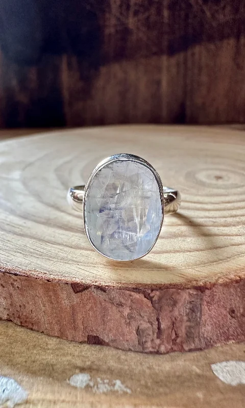 Petal design rings-CLARITY MOONSTONE Sterling Silver Ring • Size 8