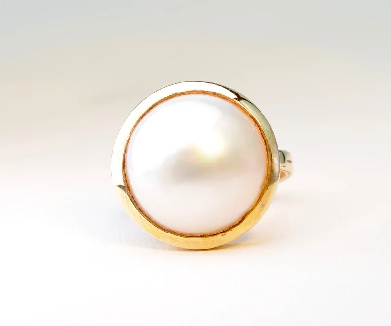 Worn texture rings-Mobe Pearl Ring