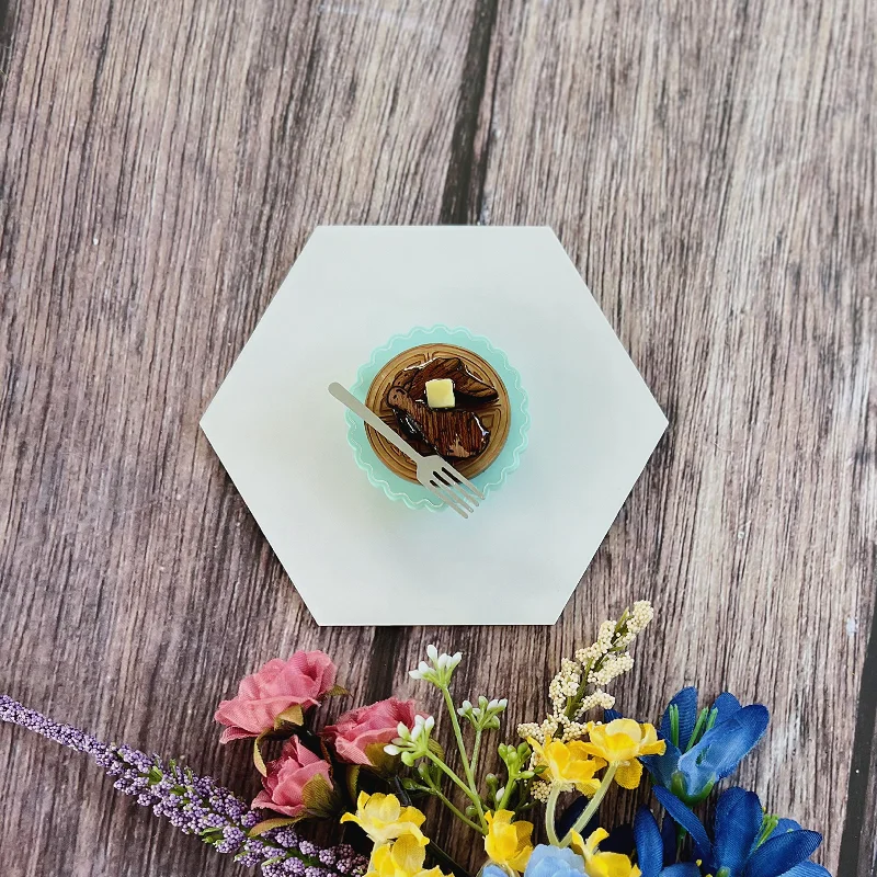 Matte texture brooch-Fried Chiken and Waffle Brooch