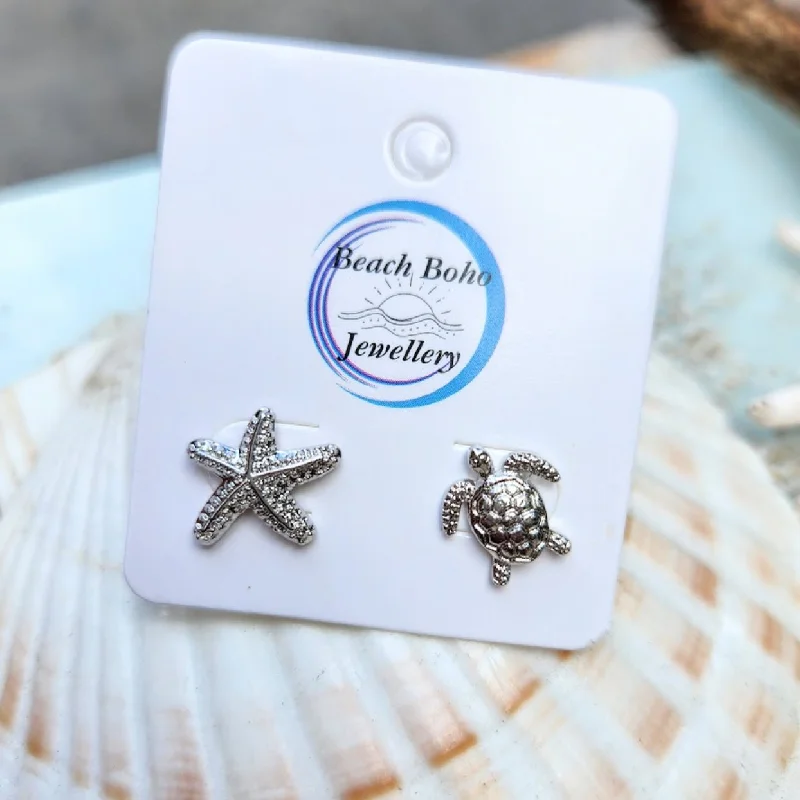 Trekker feather earrings-STARS & TURTLES - SILVER STUD EARRINGS