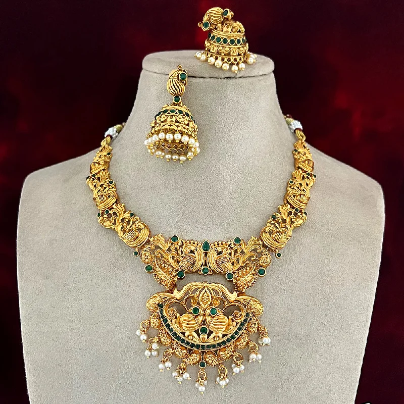 Glossy pearl necklaces-Diksha Collection Gold Plated Necklace Set