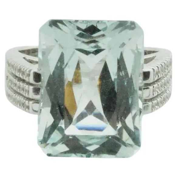 Crystal-twisted rings-Estate Modernistic Aquamarine and Diamond Ring in White Gold