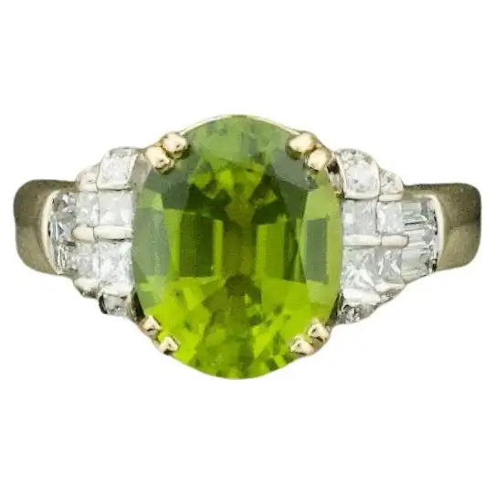 Bold cocktail rings-Peridot and Diamond Solitaire Ring in 18k