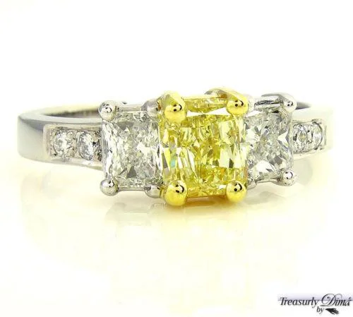 Oval charm rings-GIA 2.52CT ESTATE FANCY YELLOW RADIANT 3 STONE DIAMOND ENGAGEMENT WEDDING RING