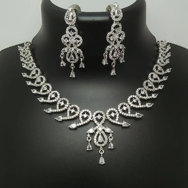 Smooth pendant necklaces-Manisha Jewellery Silver Plated AD Necklace Set