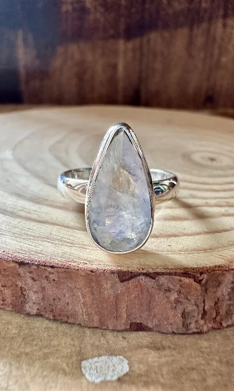 Alloy metal rings-DAGGER TEARDROP MOONSTONE Sterling Silver Ring • Size 9