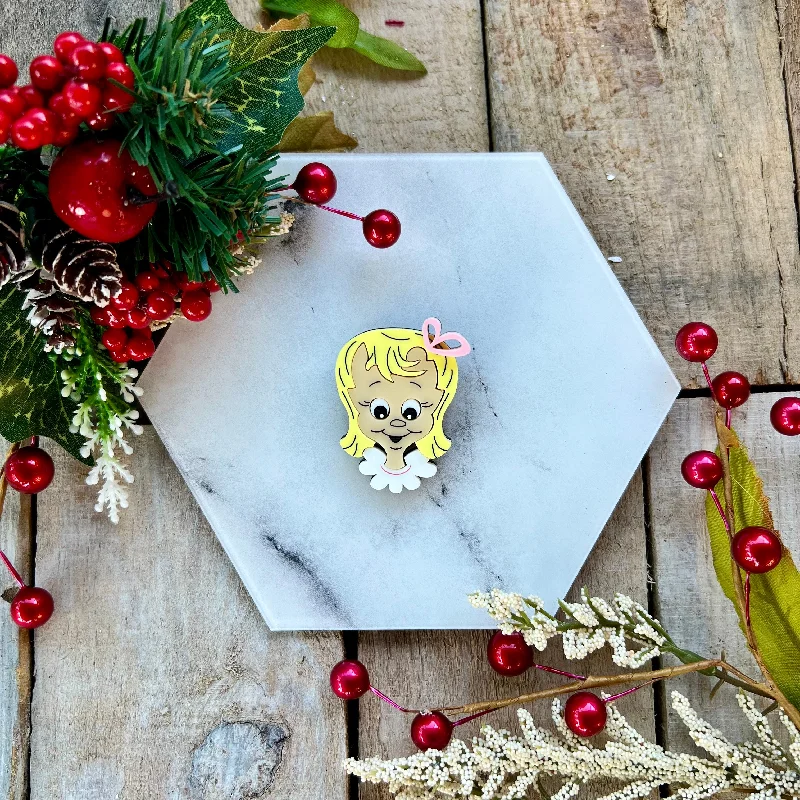 Sleek gold brooch-Cindy Lou Who Brooch