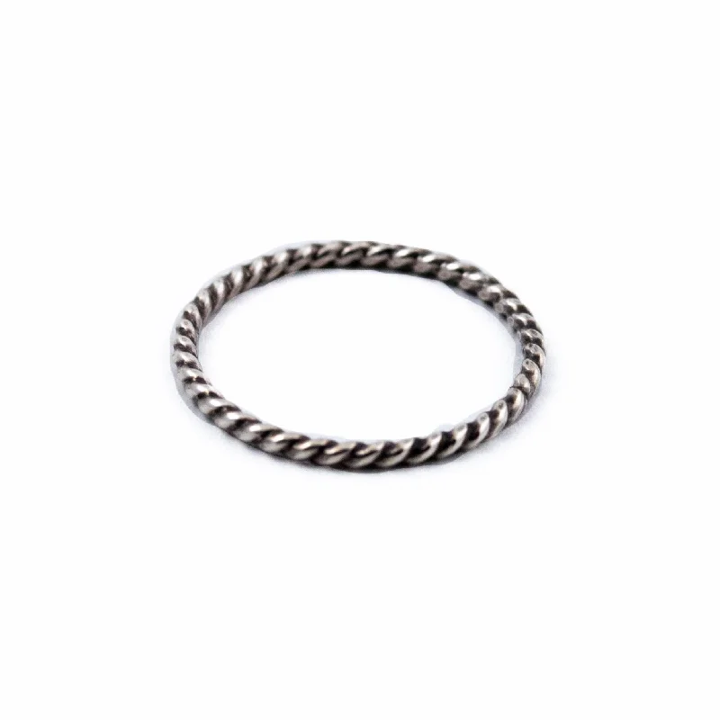 Elegant design rings-Silver Twist Stacking Ring