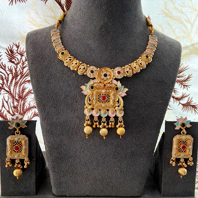 Worn medallion necklaces-India Art Gold Plated Pota Stone And Beads Necklace Set