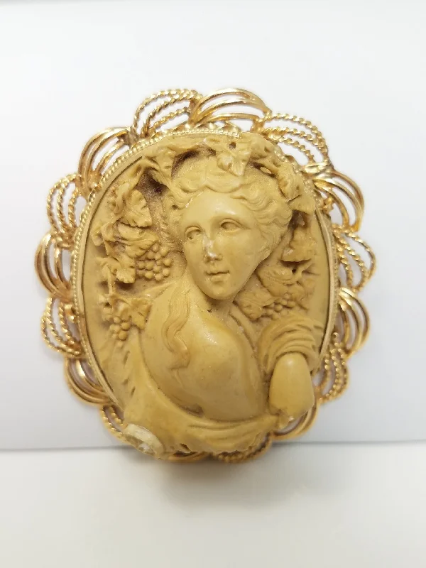 Lily design brooch-Outrageous Victorian 14k Yellow Gold Lava Cameo Brooch Pendant