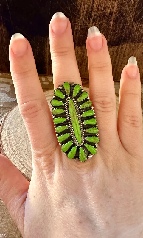 Art deco rings-GREEN MEADOW Navajo Silver & Green Howlite Ring • Size 5 1/4 & 7 1/4